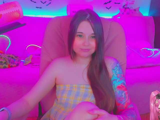 LittleKitsune live cam on BongaCams