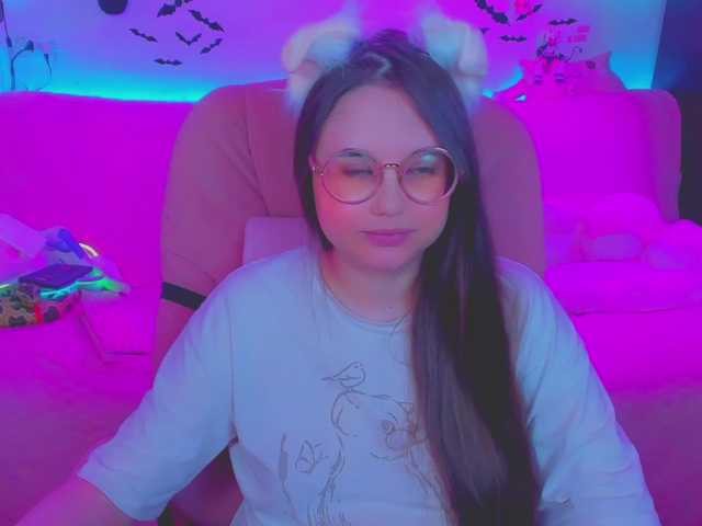 LittleKitsune live cam on BongaCams
