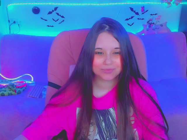LittleKitsune live cam on BongaCams