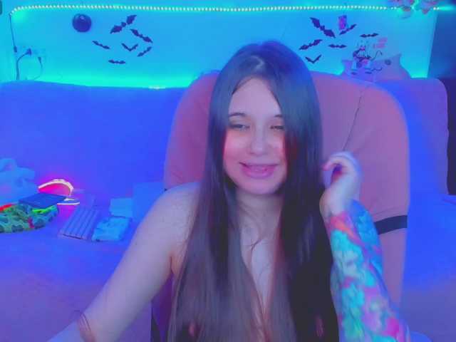LittleKitsune live cam on BongaCams