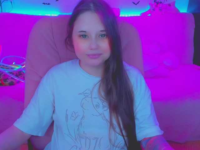 LittleKitsune live cam on BongaCams