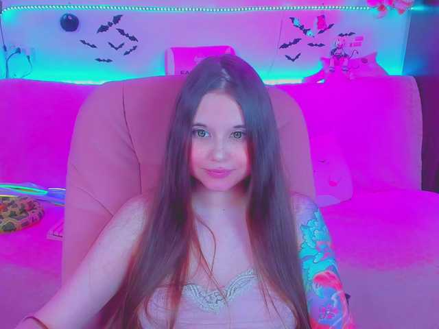 LittleKitsune live cam on BongaCams