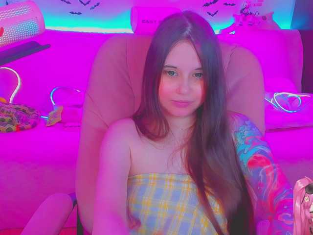 LittleKitsune live cam on BongaCams