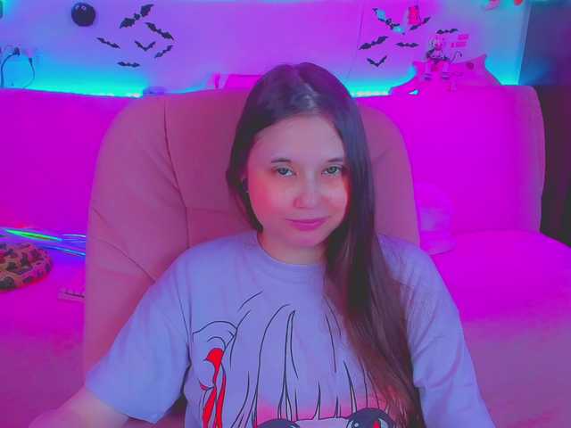LittleKitsune live cam on BongaCams