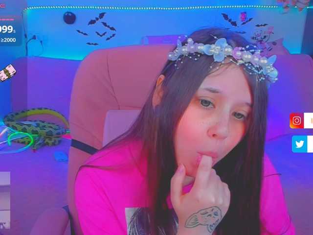LittleKitsune live cam on BongaCams
