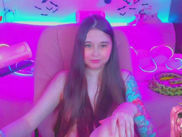 LittleKitsune live cam on BongaCams