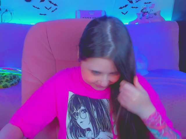 LittleKitsune live cam on BongaCams