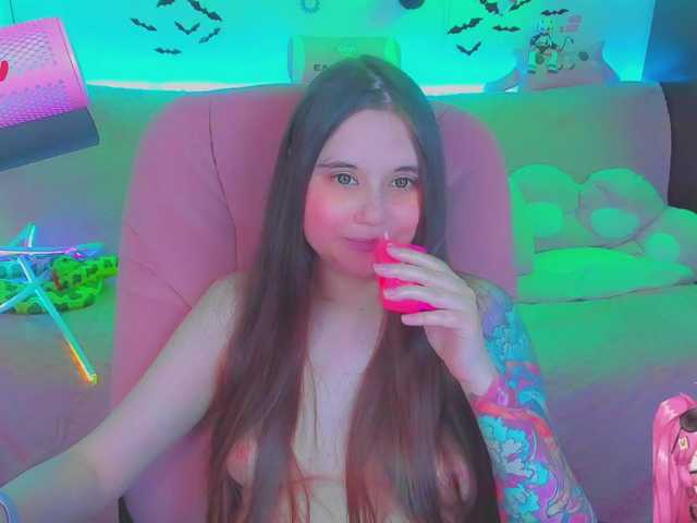 LittleKitsune live cam on BongaCams