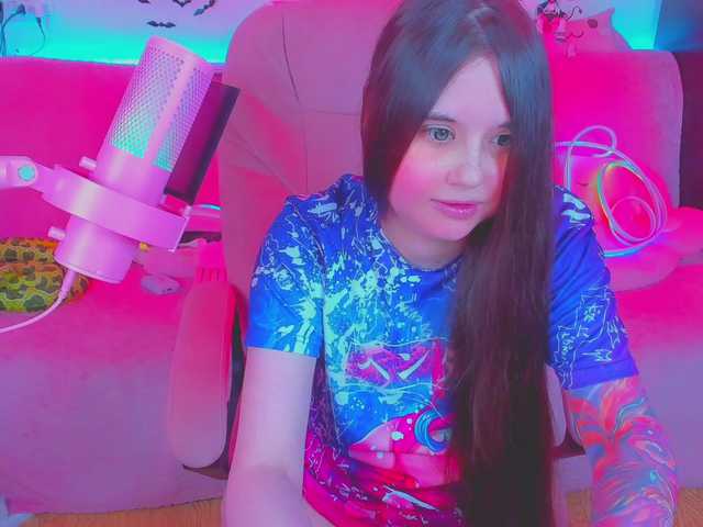 LittleKitsune live cam on BongaCams