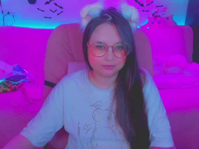 LittleKitsune live cam on BongaCams