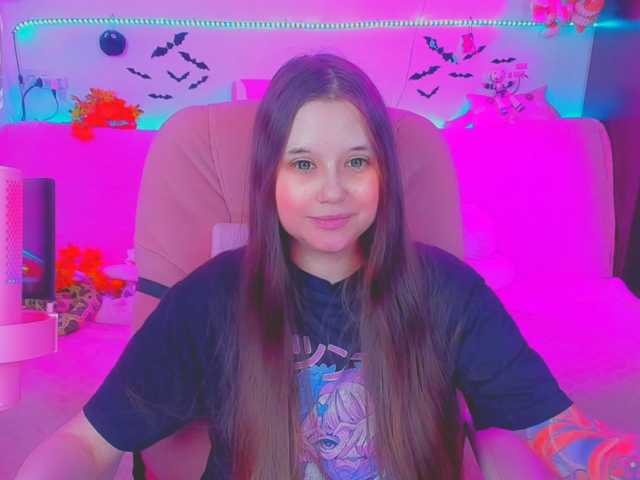 LittleKitsune live cam on BongaCams