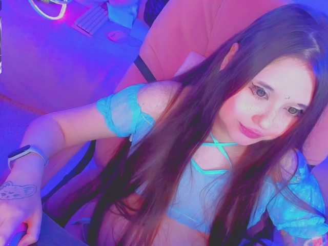 LittleKitsune live cam on BongaCams