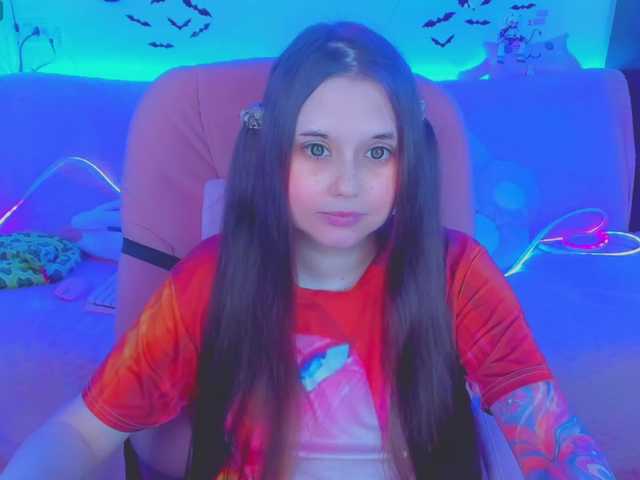 LittleKitsune live cam on BongaCams