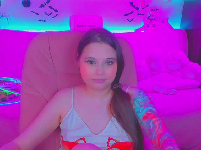 LittleKitsune live cam on BongaCams