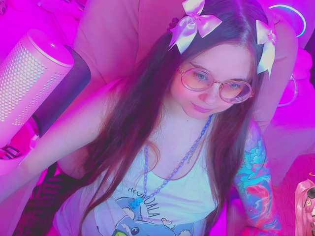LittleKitsune live cam on BongaCams