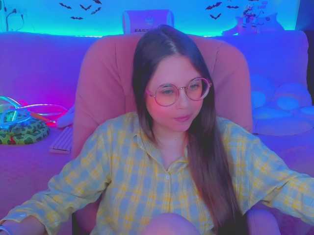 LittleKitsune live cam on BongaCams