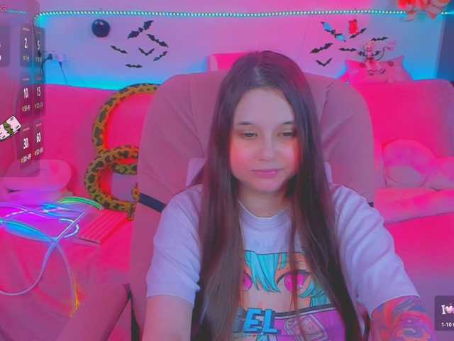 LittleKitsune live cam on BongaCams
