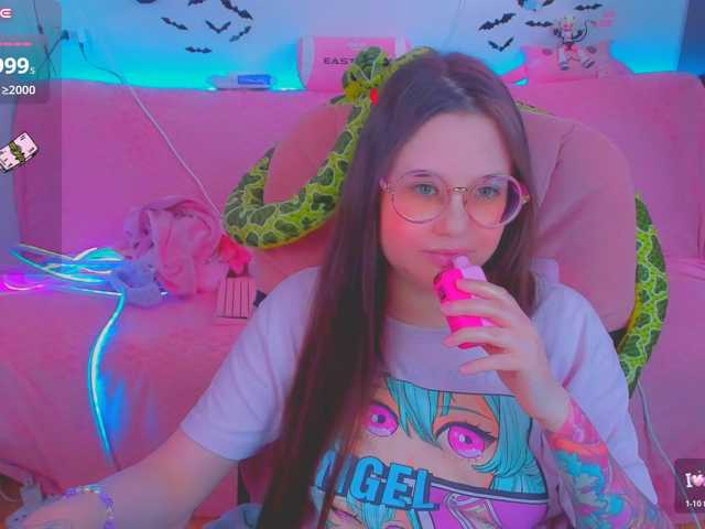 LittleKitsune live cam on BongaCams
