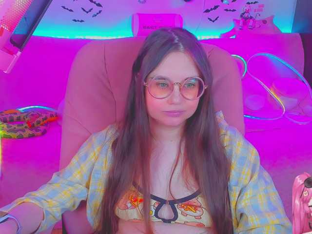 LittleKitsune live cam on BongaCams