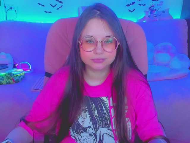LittleKitsune live cam on BongaCams