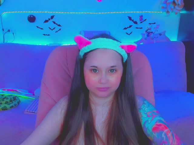 LittleKitsune live cam on BongaCams