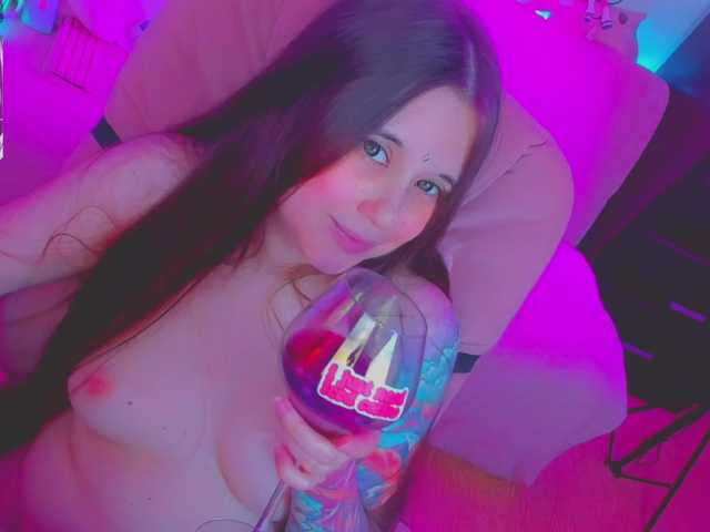 LittleKitsune live cam on BongaCams