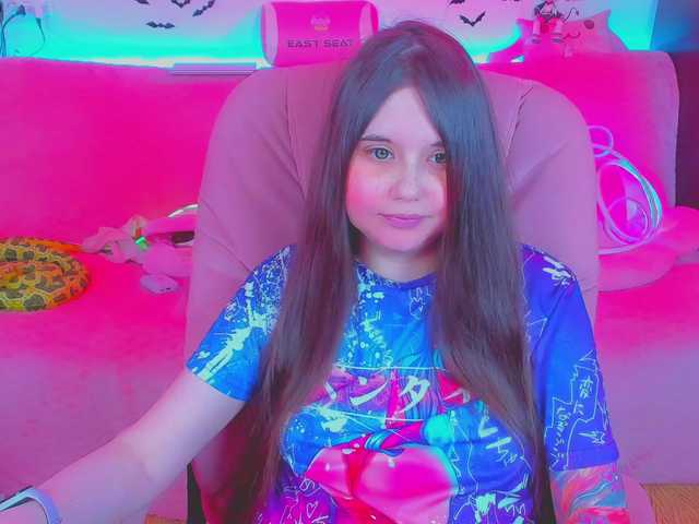 LittleKitsune live cam on BongaCams