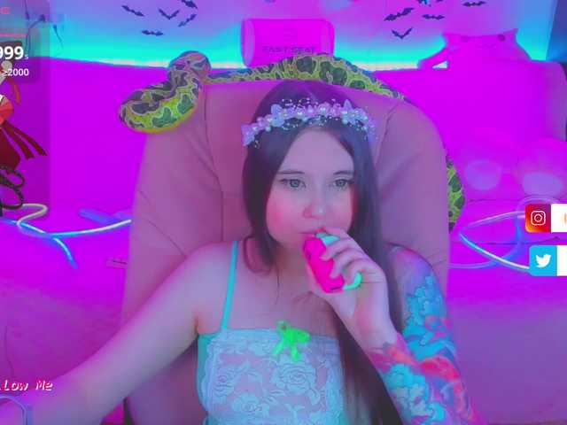 LittleKitsune live cam on BongaCams