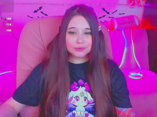 LittleKitsune's BongaCams show and profile