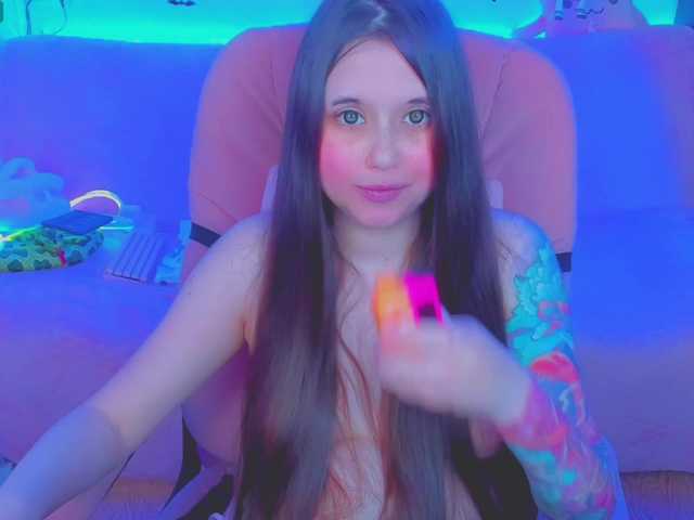 LittleKitsune live cam on BongaCams
