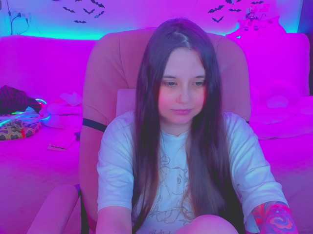 LittleKitsune live cam on BongaCams