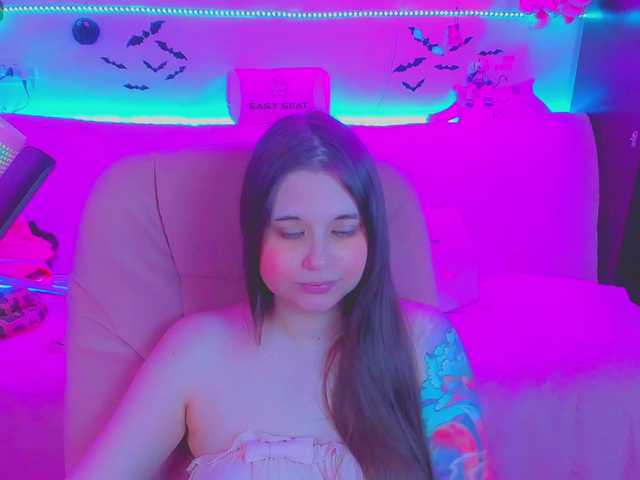 LittleKitsune live cam on BongaCams