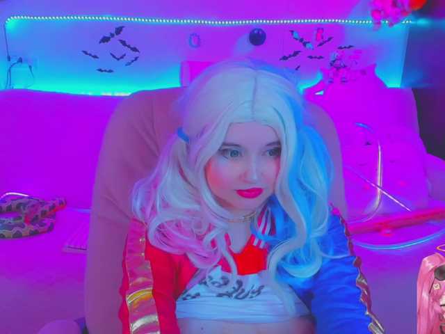 LittleKitsune live cam on BongaCams