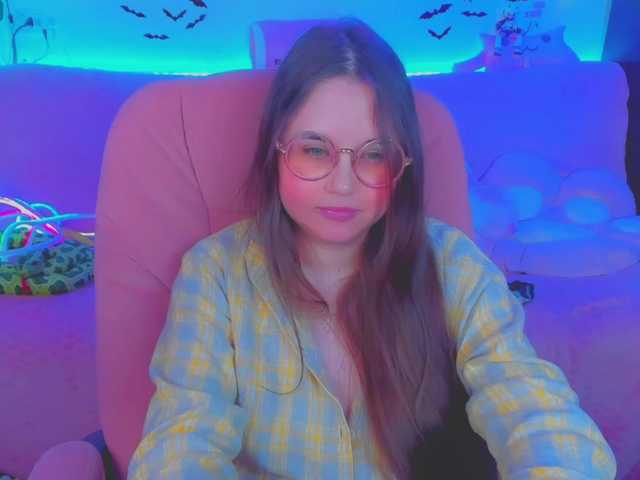 LittleKitsune live cam on BongaCams