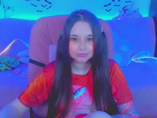 LittleKitsune live cam on BongaCams