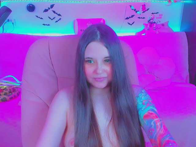 LittleKitsune live cam on BongaCams