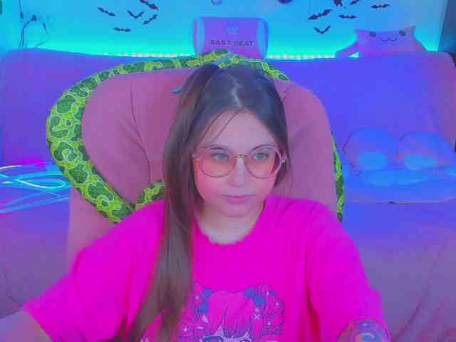 LoliSuccub webcam