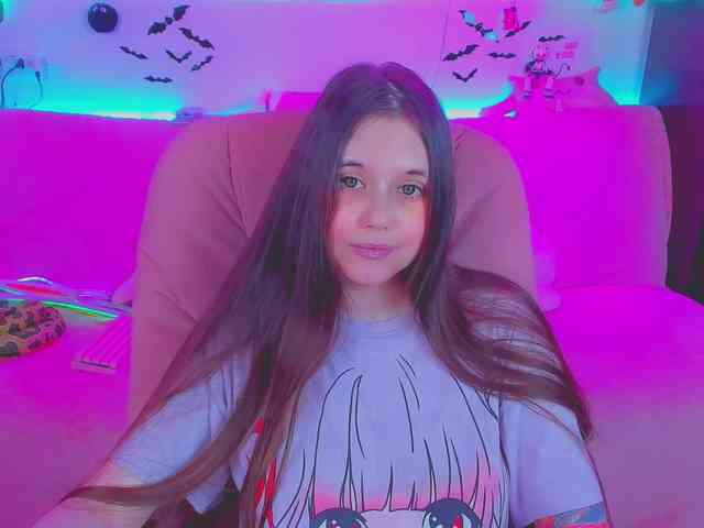 LoliSuccub webcam