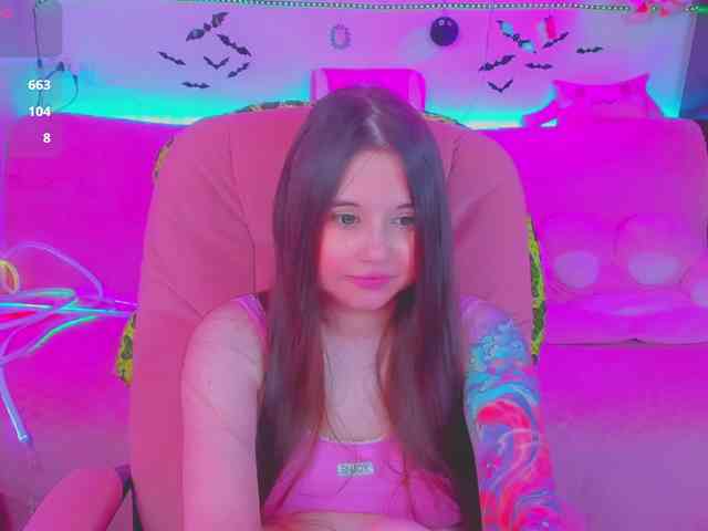 LoliSuccub webcam