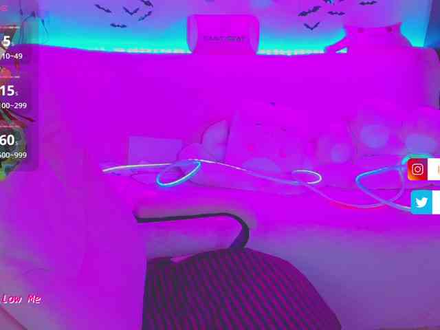 LoliSuccub webcam