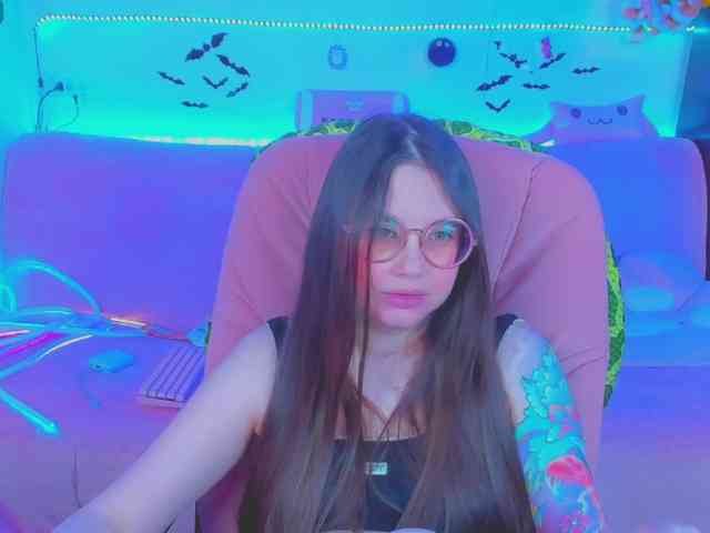 LoliSuccub webcam