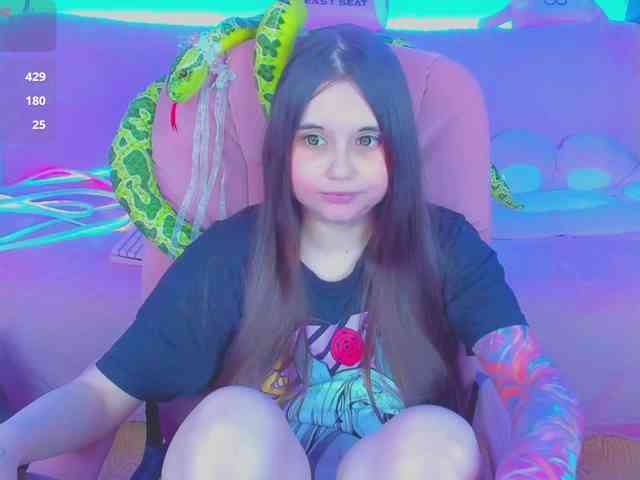LoliSuccub webcam