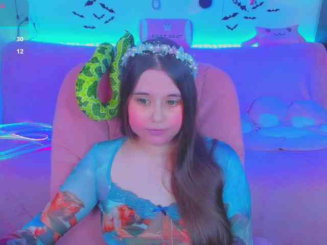 LoliSuccub webcam