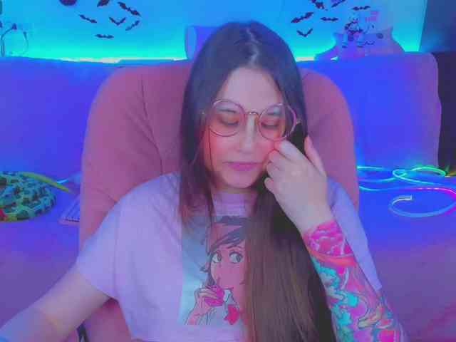 LoliSuccub webcam