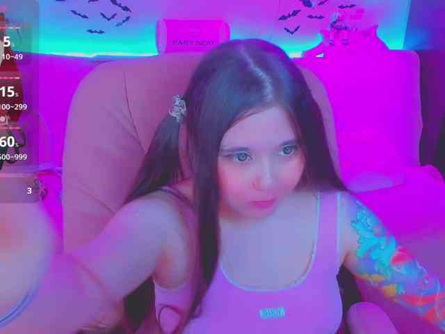 LoliSuccub webcam