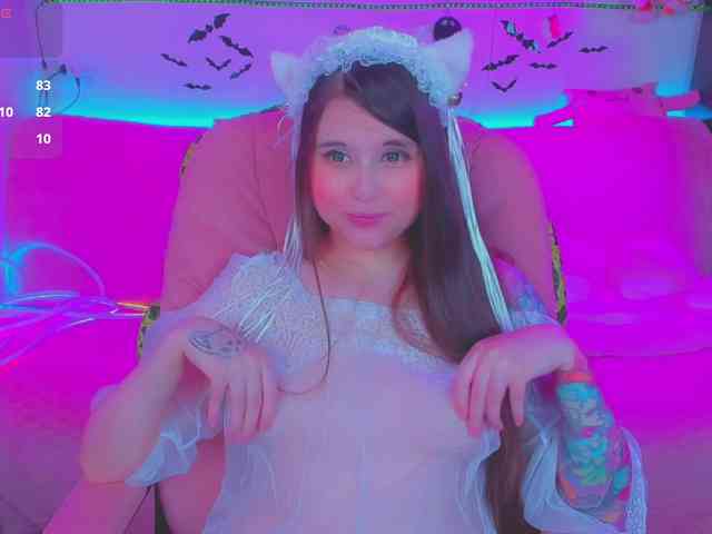 LoliSuccub webcam