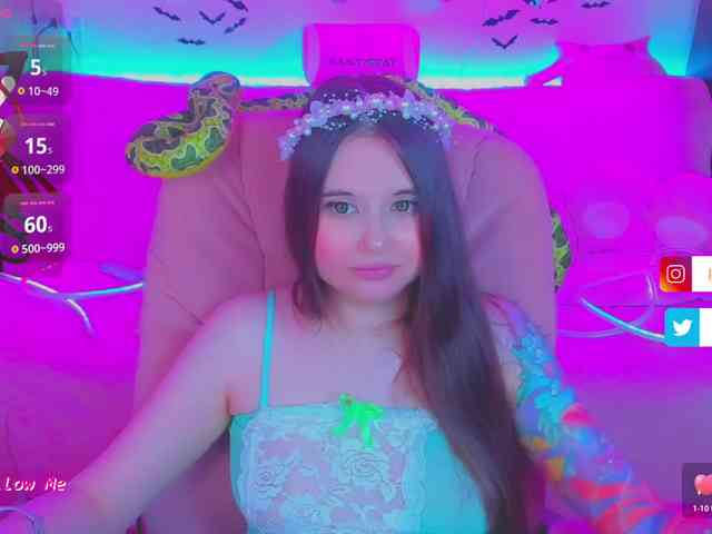 LoliSuccub webcam