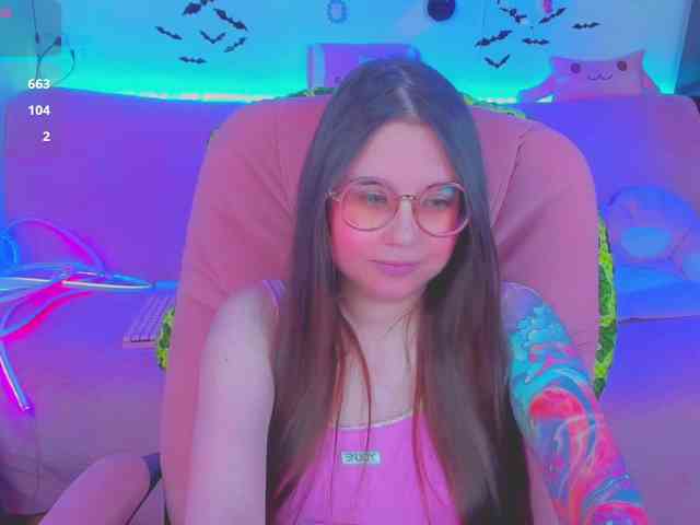 LoliSuccub webcam