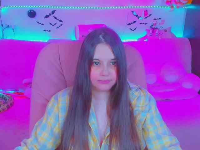 LoliSuccub webcam