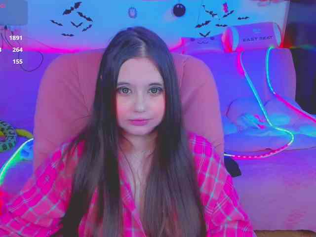 LoliSuccub webcam